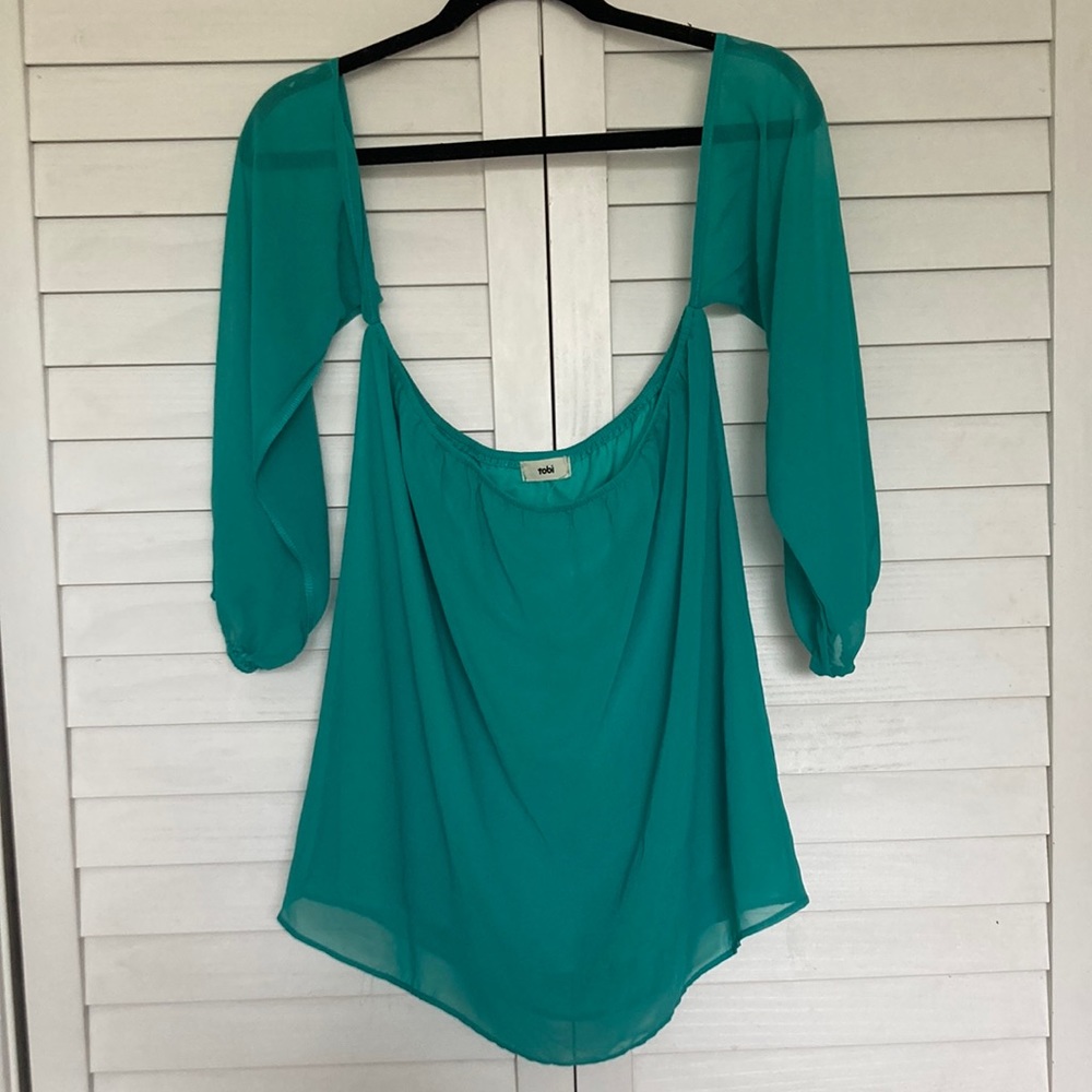 Tobi Off the Shoulder Top